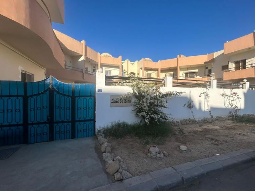 2-Zimmer-Wohnung in einer Wohnanlage mit Swimmingpool im Magawish-Gebiet-1