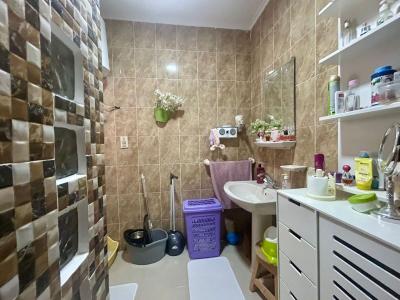 2-Zimmer-Wohnung in einer Wohnanlage mit Swimmingpool im Magawish-Gebiet