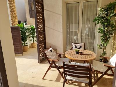 Exklusiv: 1-Zimmer-Wohnung mit großer privater Terrasse in El Gouna
