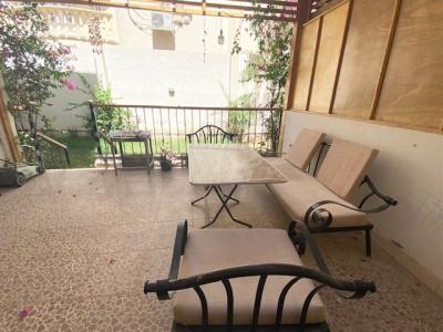 Wohnung mit 3 Schlafzimmern und Garten im Bezirk Magawish