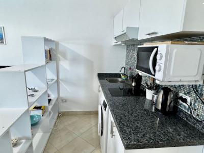 Studio mit großem Balkon und Meerblick in der Wohnanlage Diamond