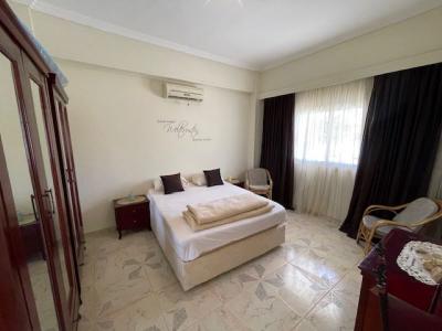 Geräumige Wohnung mit 2 Schlafzimmern im Bezirk Mubarak 7 im perfekten Zustand