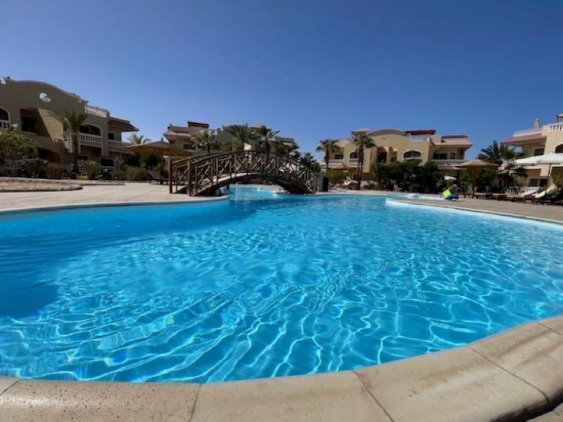 Geräumige Wohnung mit 2 Schlafzimmern im Bezirk Mubarak 7 im perfekten Zustand-14