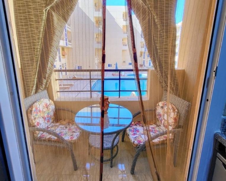 Möbliertes Studio mit Poolblick im Tiba Resort-16