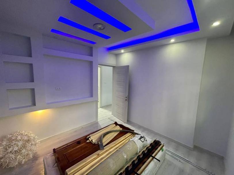 Gemütliche, renovierte 1-Zimmer-Wohnung im Erdgeschoss eines Wohngebäudes im Gebiet Mubarak 2-3