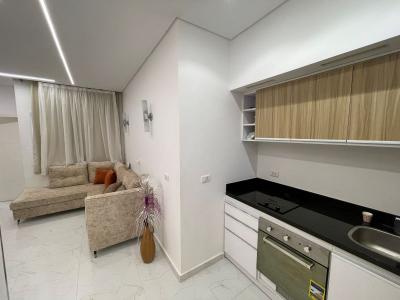 Nagelneue 2-Zimmer-Wohnung mit privater Sauna in El Hadoba