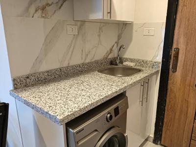 Zwei brandneue, möblierte Studios in einer Anlage mit privatem Strand und Wasserpark